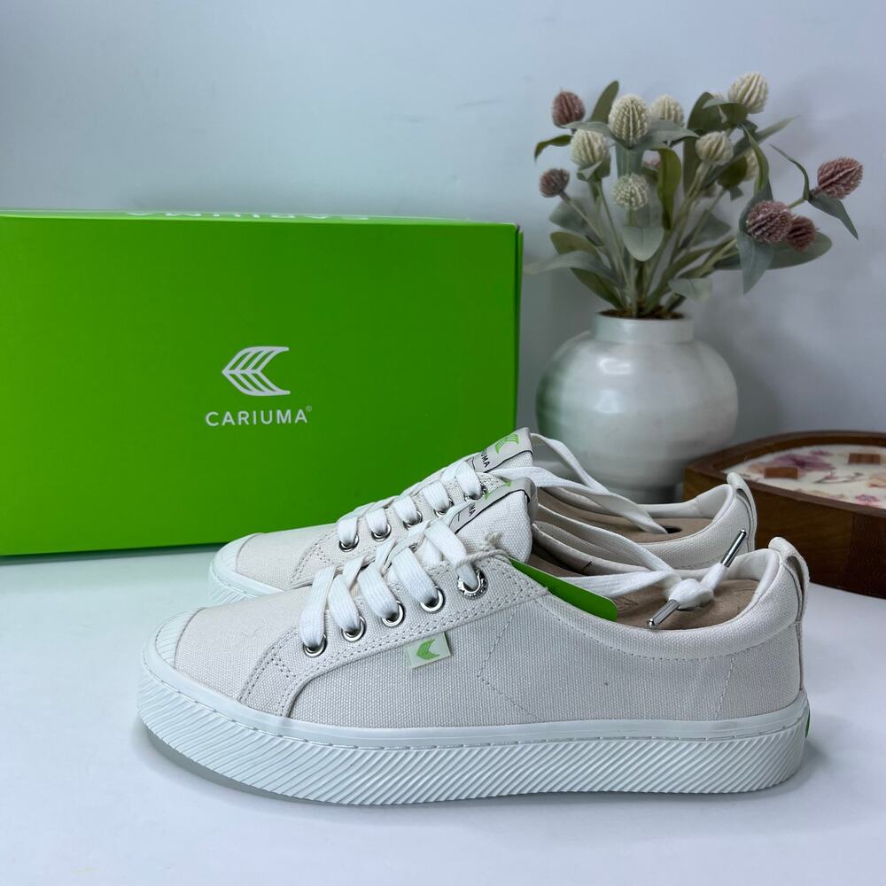 Cariuma OCA Low Casual Canvas Sneaker Off-White Women's 8M NWB